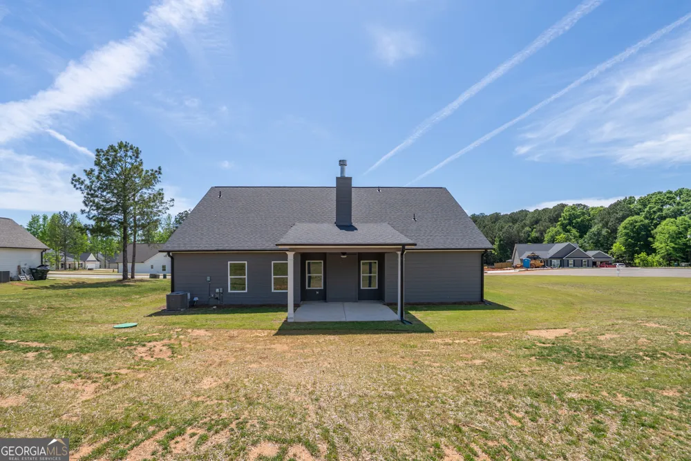 205 Squirrel RUN Good Hope, GA 30641
