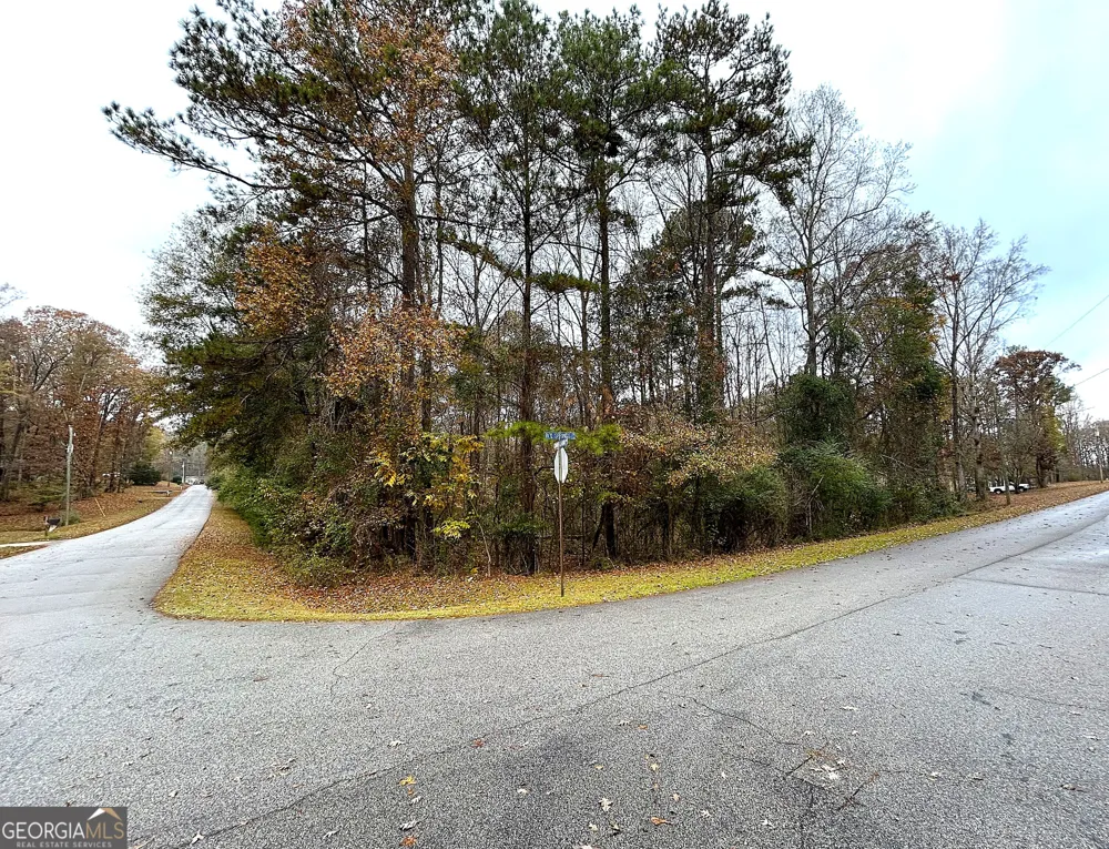 101 Ivy Springs DR LaGrange, GA 30240
