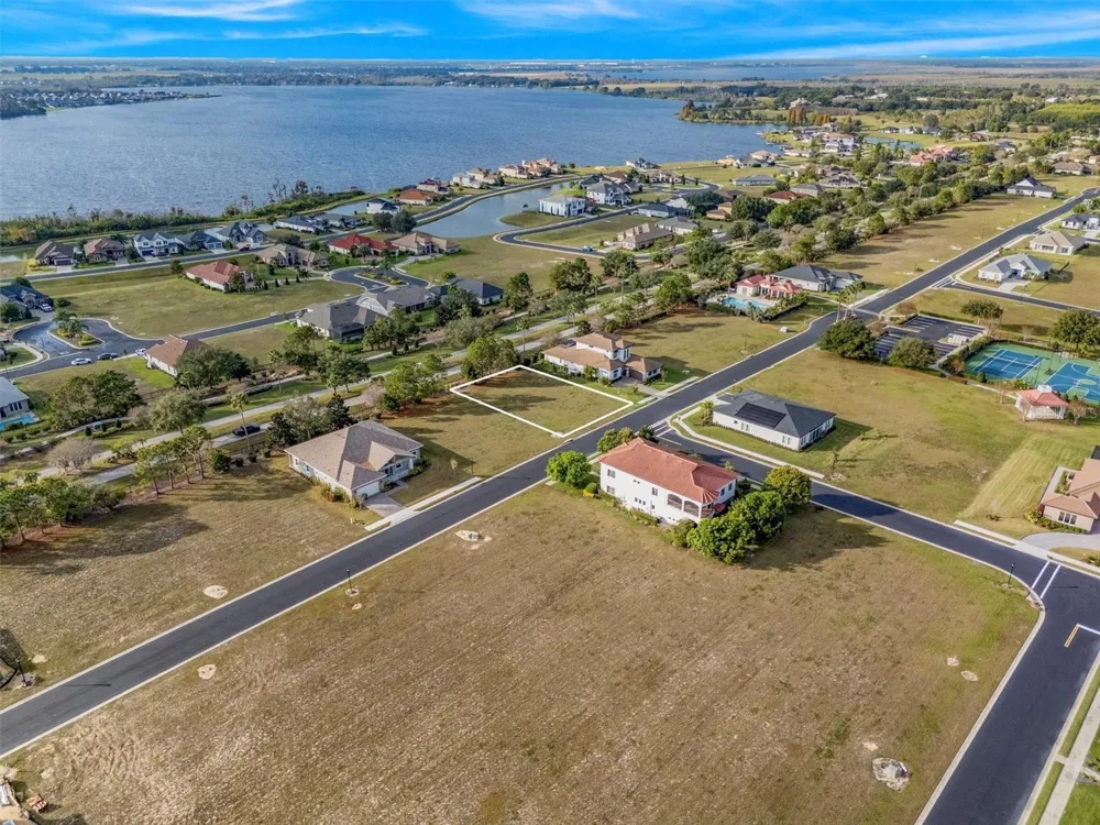 171 BLAZING STAR AVENUE Lake Alfred, FL 33850