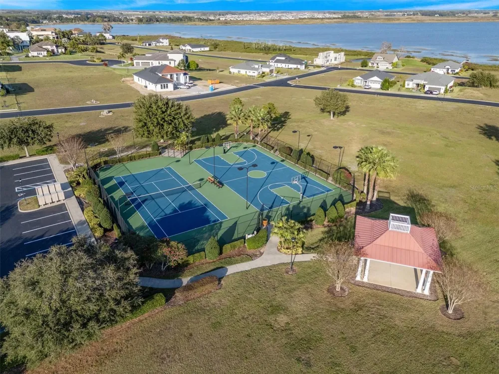 171 BLAZING STAR AVENUE Lake Alfred, FL 33850