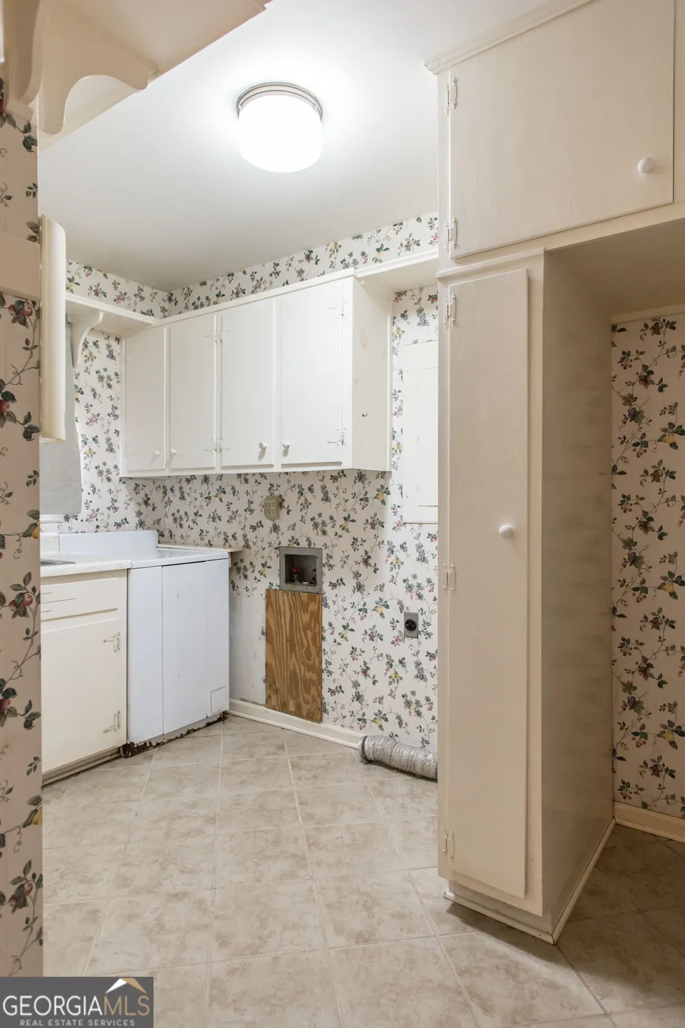 402 Preston ST Waycross, GA 31501
