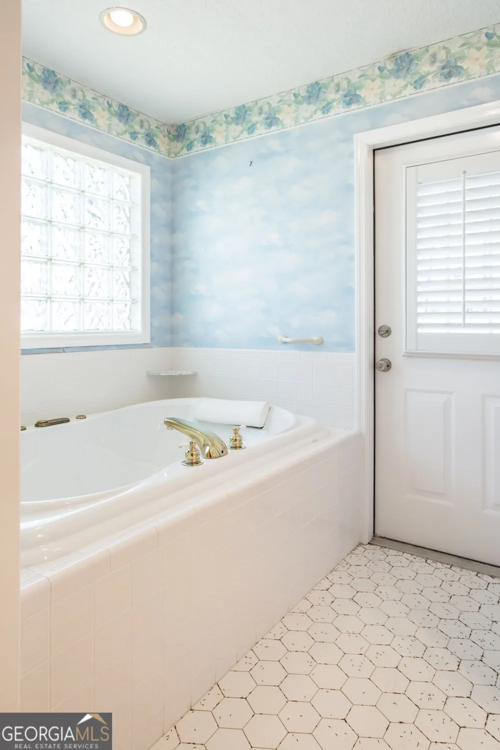 402 Preston ST Waycross, GA 31501