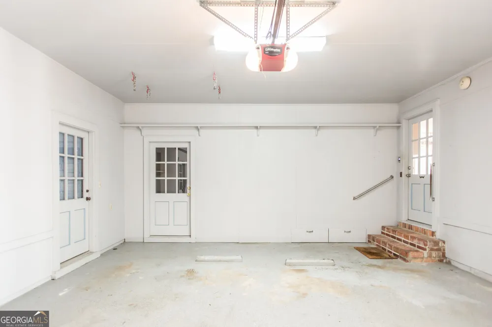 402 Preston ST Waycross, GA 31501