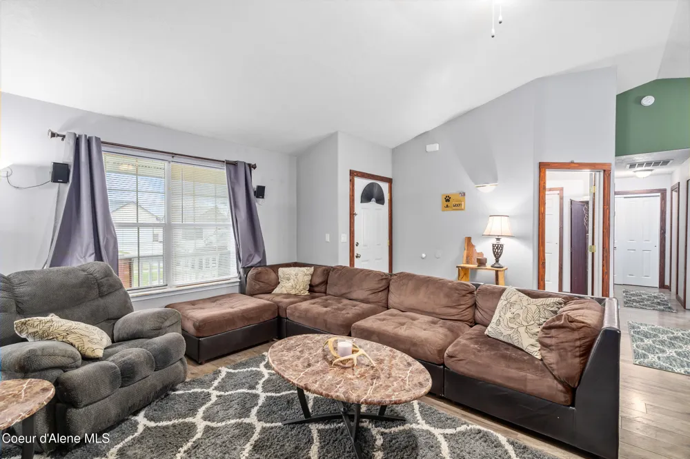 2325 Mackenzie Drive Post Falls, ID 83854