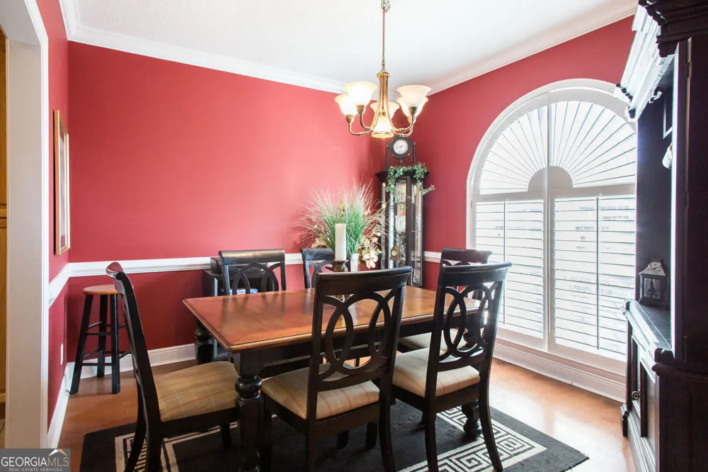851 Carriage LN Waycross, GA 31503