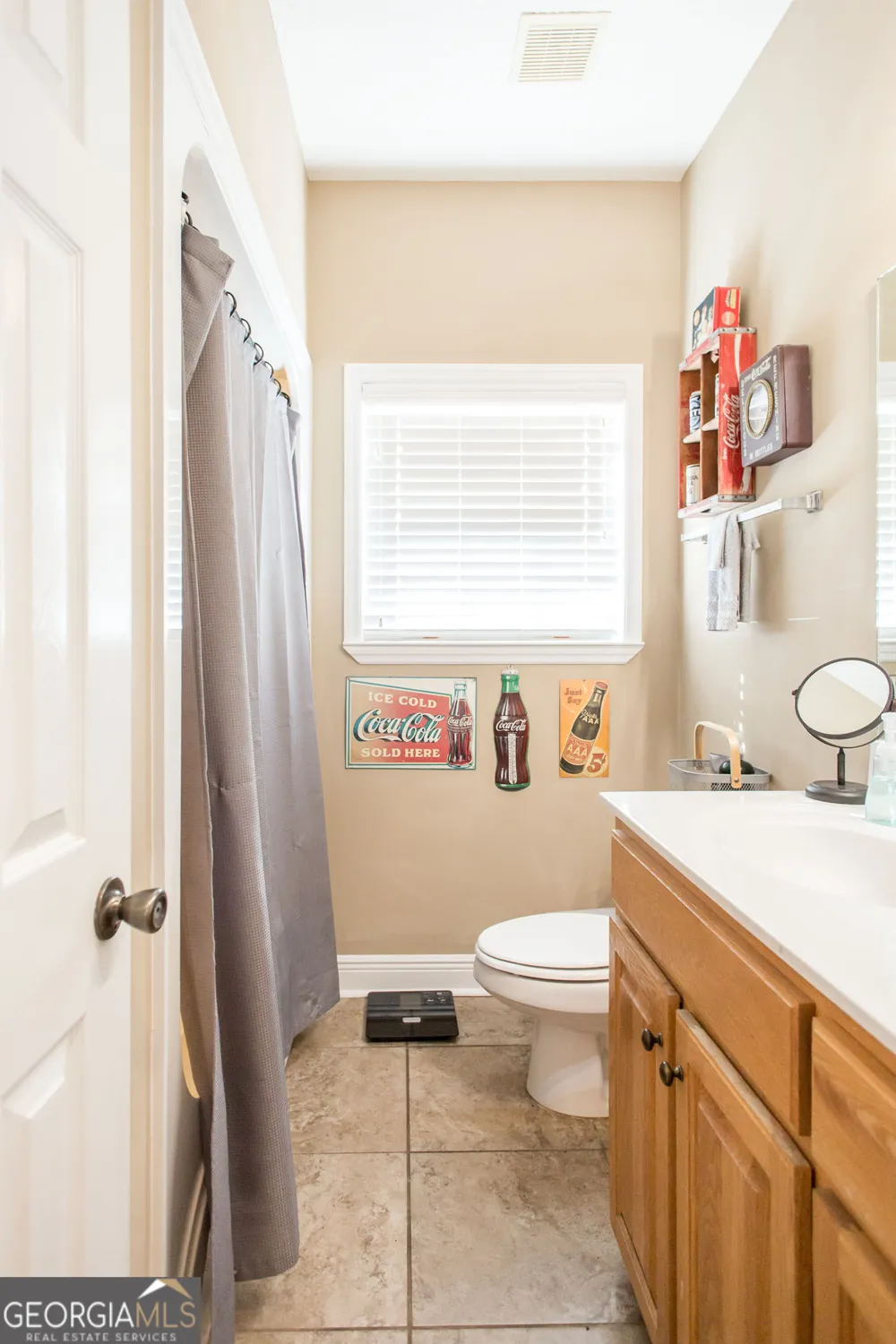 851 Carriage LN Waycross, GA 31503