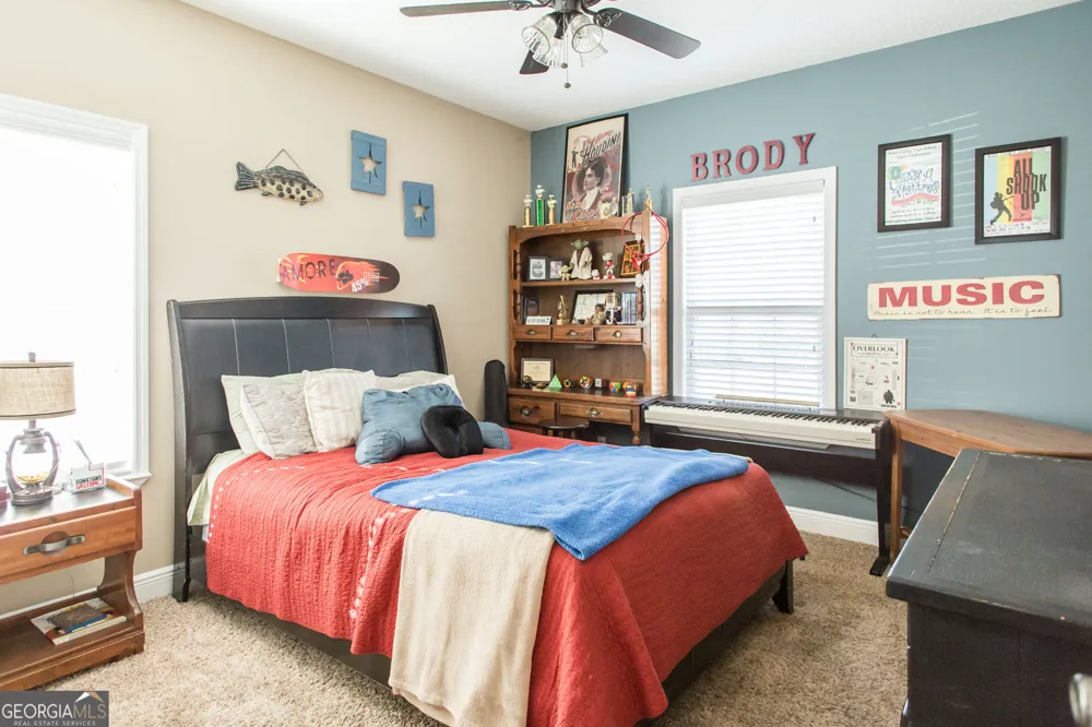 851 Carriage LN Waycross, GA 31503