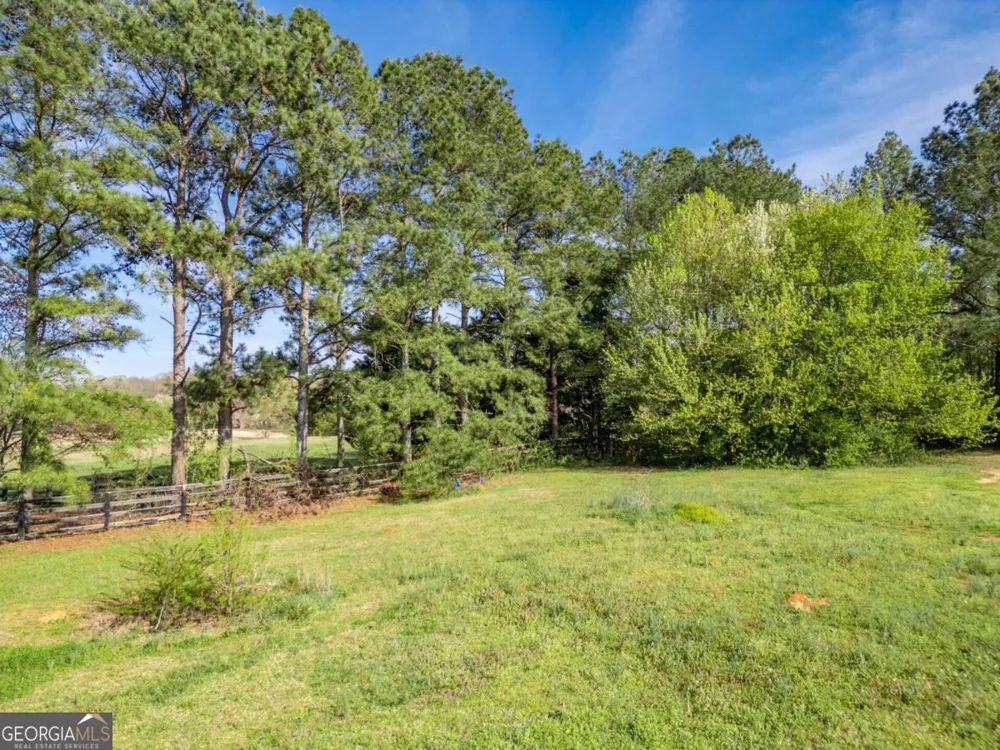 1020 Twin Rivers RD Greensboro, GA 30642