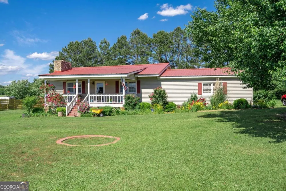 1020 Twin Rivers RD Greensboro, GA 30642