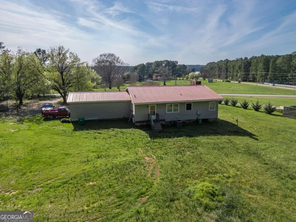 1020 Twin Rivers RD Greensboro, GA 30642