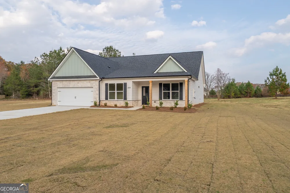 209 Squirrel RUN Good Hope, GA 30641