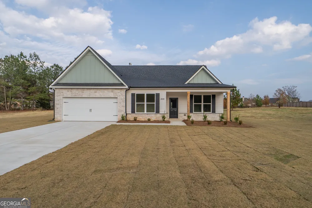 209 Squirrel RUN Good Hope, GA 30641