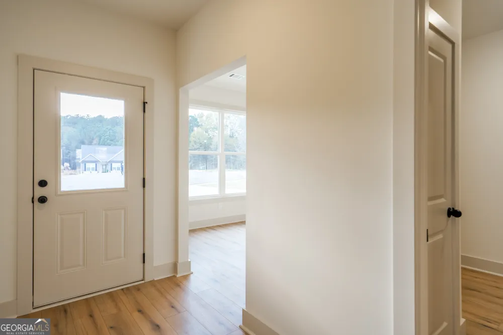 209 Squirrel RUN Good Hope, GA 30641