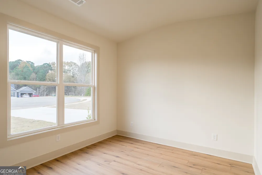 209 Squirrel RUN Good Hope, GA 30641