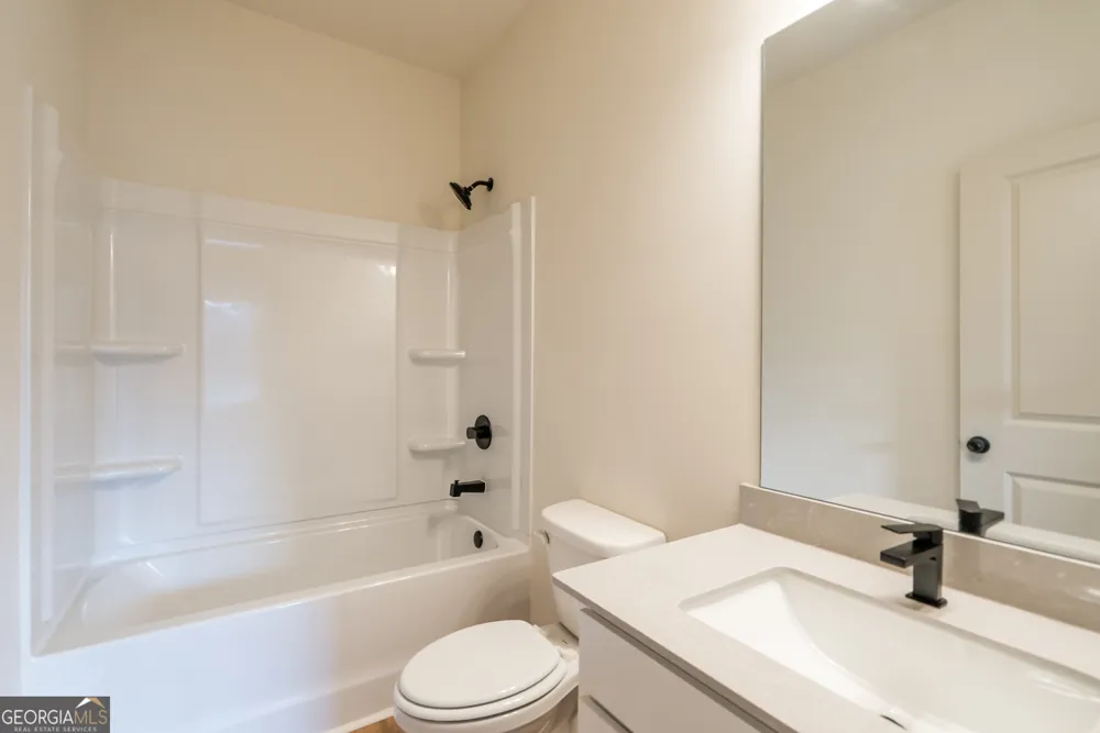 209 Squirrel RUN Good Hope, GA 30641