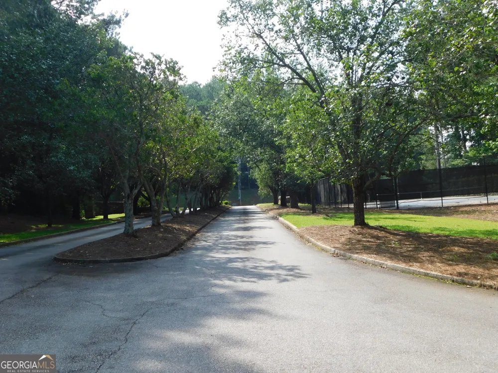 101 Sheffield DR LaGrange, GA 30241