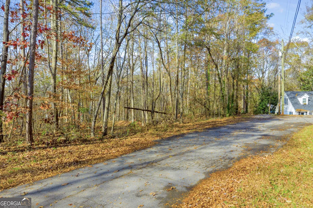 0316 Arrowhead DR Lavonia, GA 30553