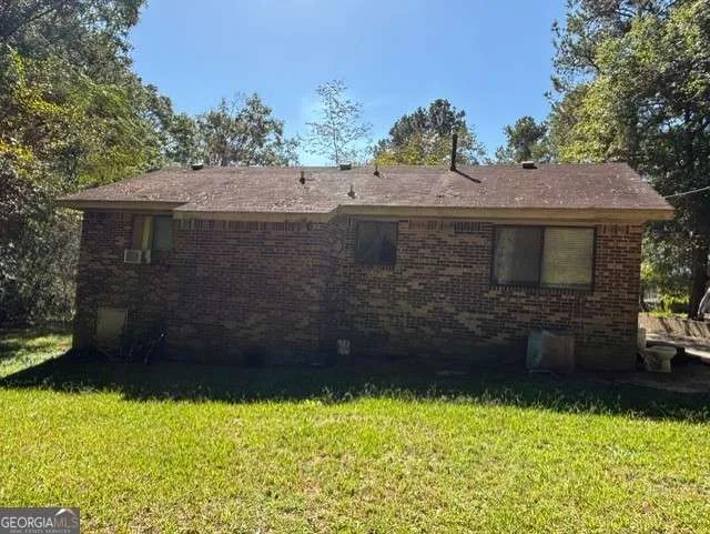 1061 Porter DR Elberton, GA 30635