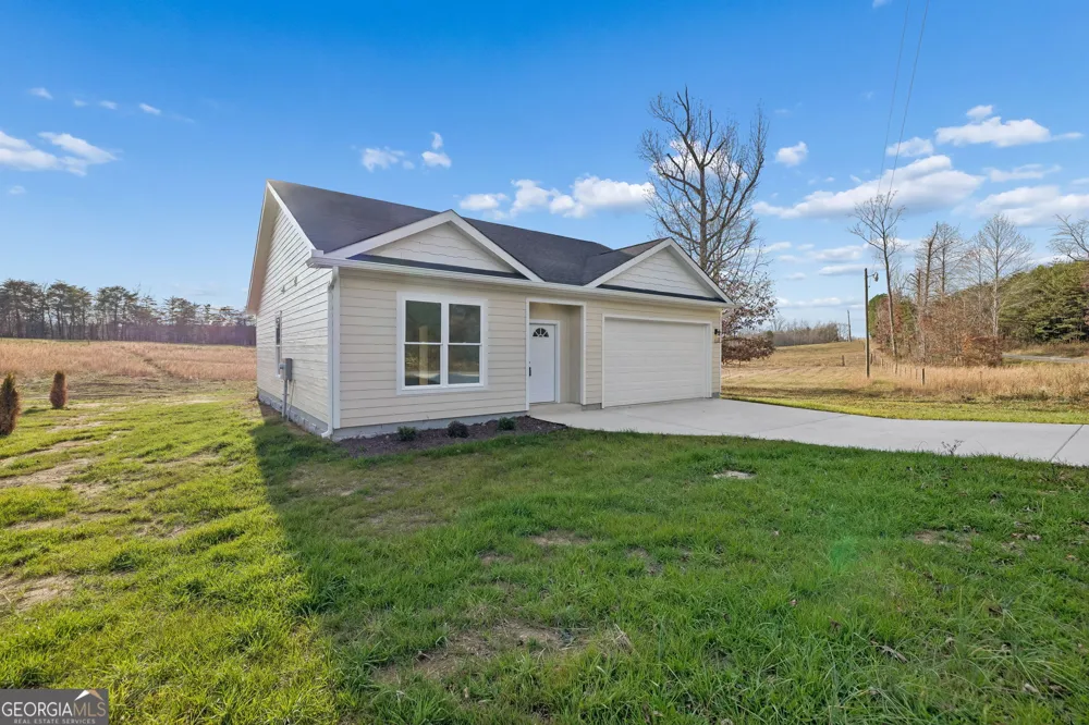 71 Ballard RD Trenton, GA 30752