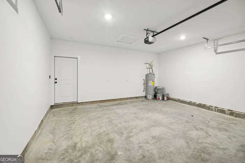 71 Ballard RD Trenton, GA 30752