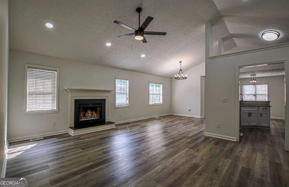 515 ALLENS LANDING CT Lawrenceville, GA 30045