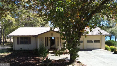 410 Cedar ST