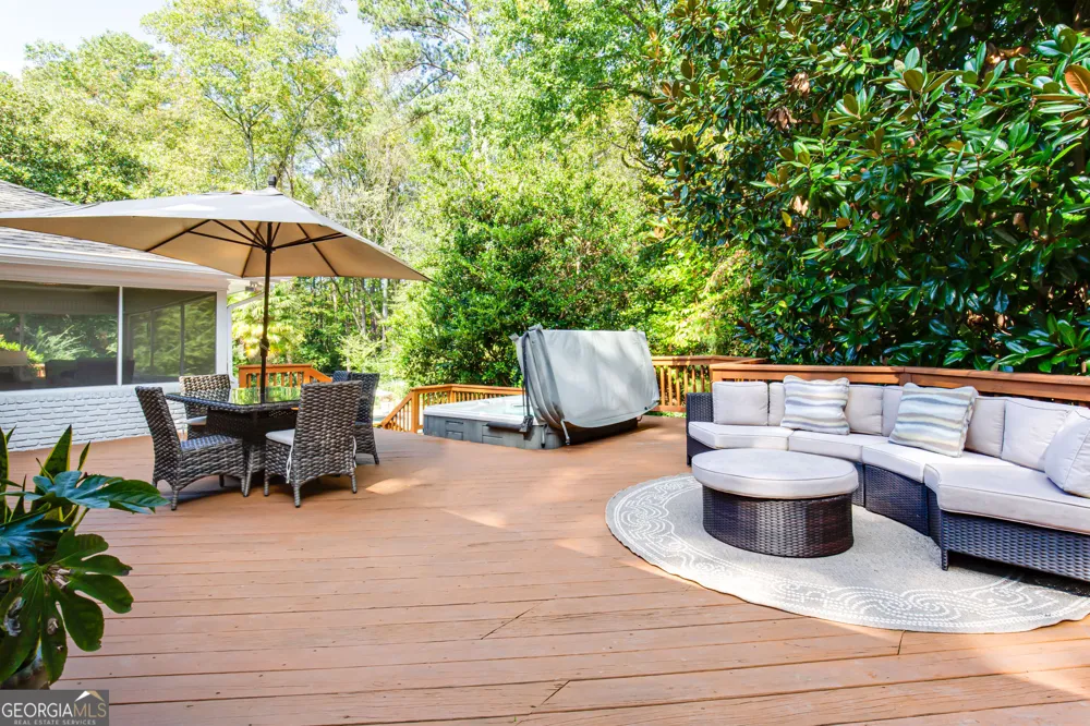 485 Riverside PKWY Sandy Springs, GA 30328