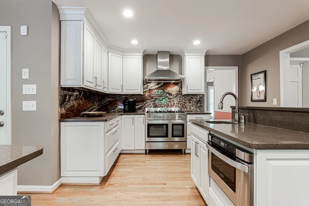 485 Riverside PKWY Sandy Springs, GA 30328