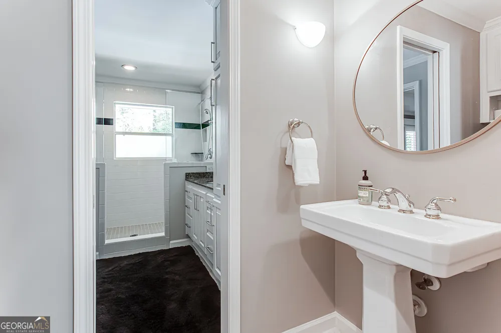 485 Riverside PKWY Sandy Springs, GA 30328