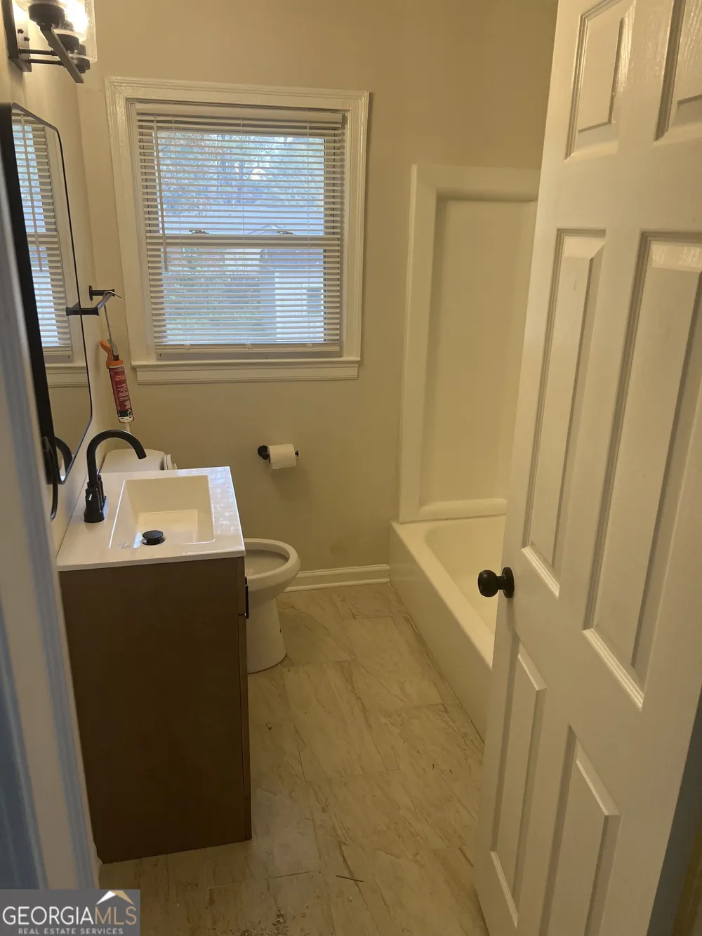 784 Springvalley DR Forest Park, GA 30297