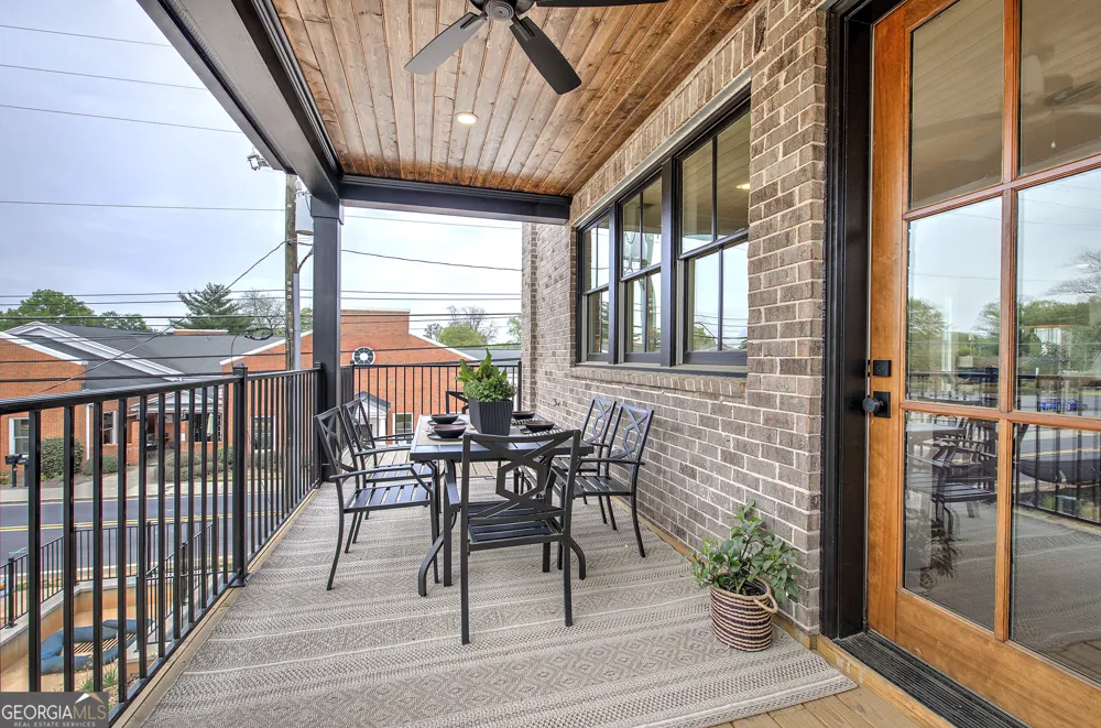 178 W Main ST Cartersville, GA 30120