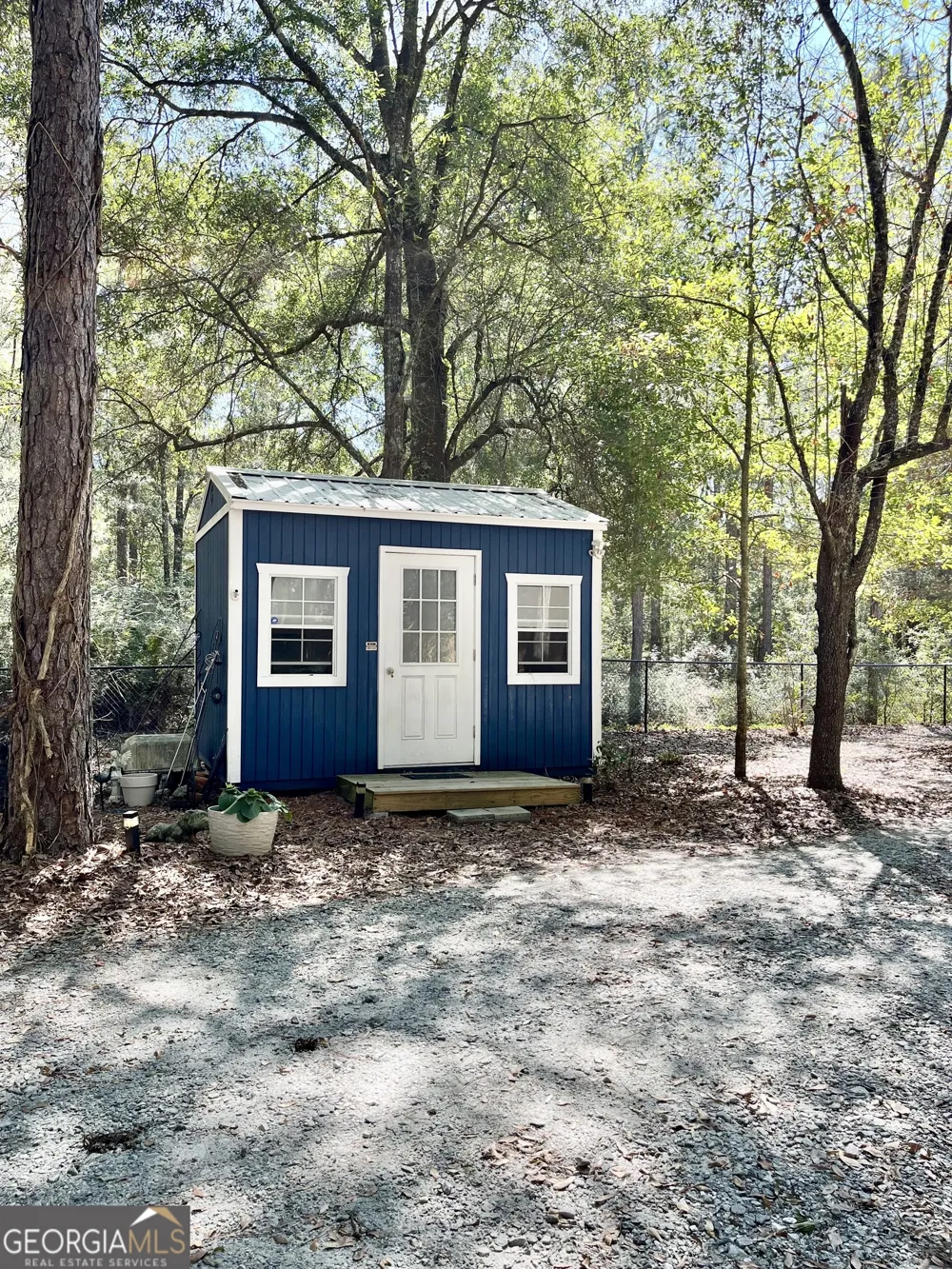 5611 Sweetwater AVE Donalsonville, GA 39845