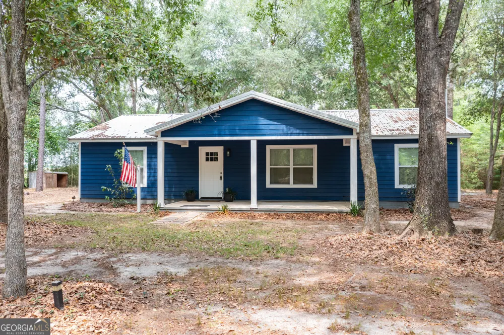 5611 Sweetwater AVE Donalsonville, GA 39845