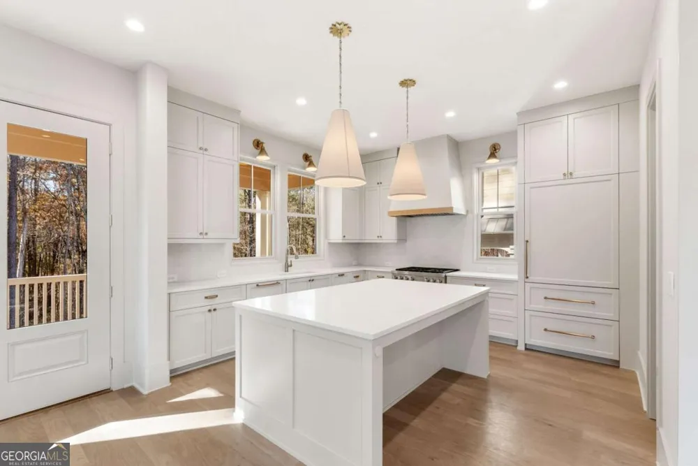 11825 Serenbe LN Chattahoochee Hills, GA 30268