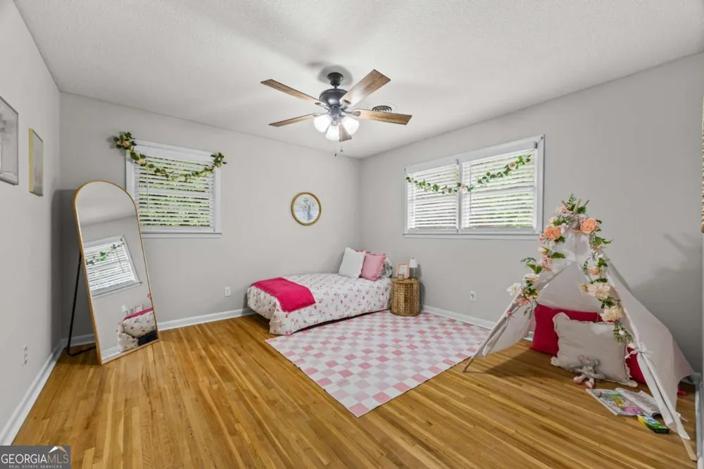 110 Valley RD Toccoa, GA 30577