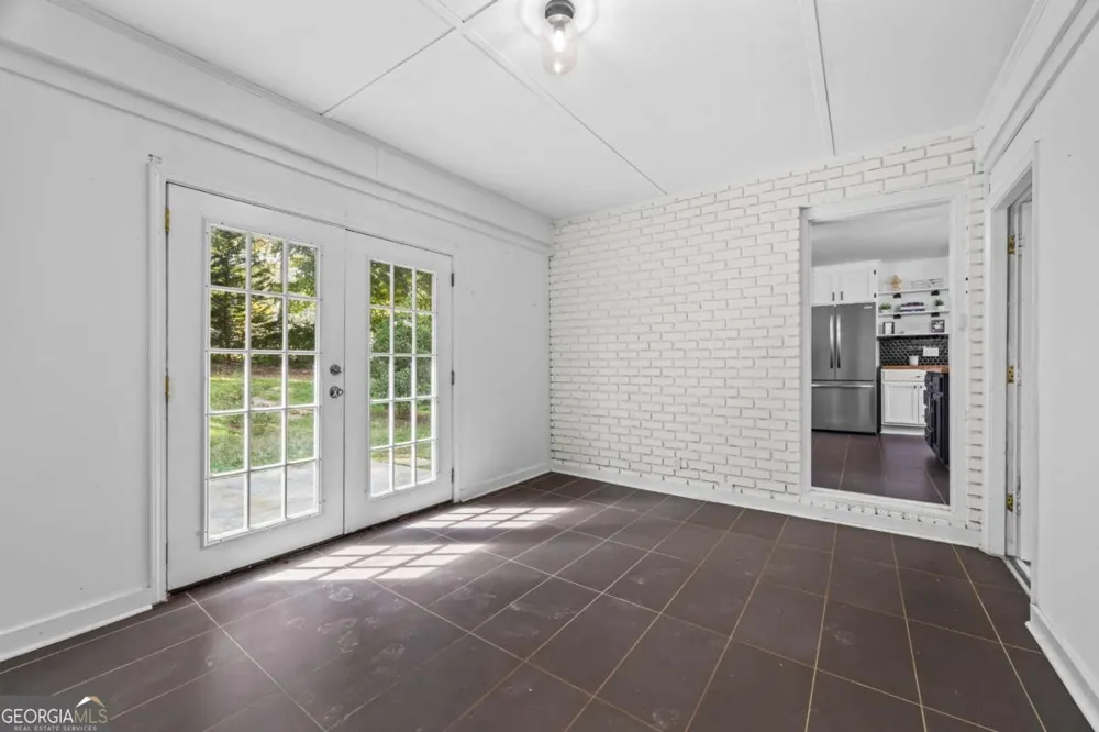 110 Valley RD Toccoa, GA 30577