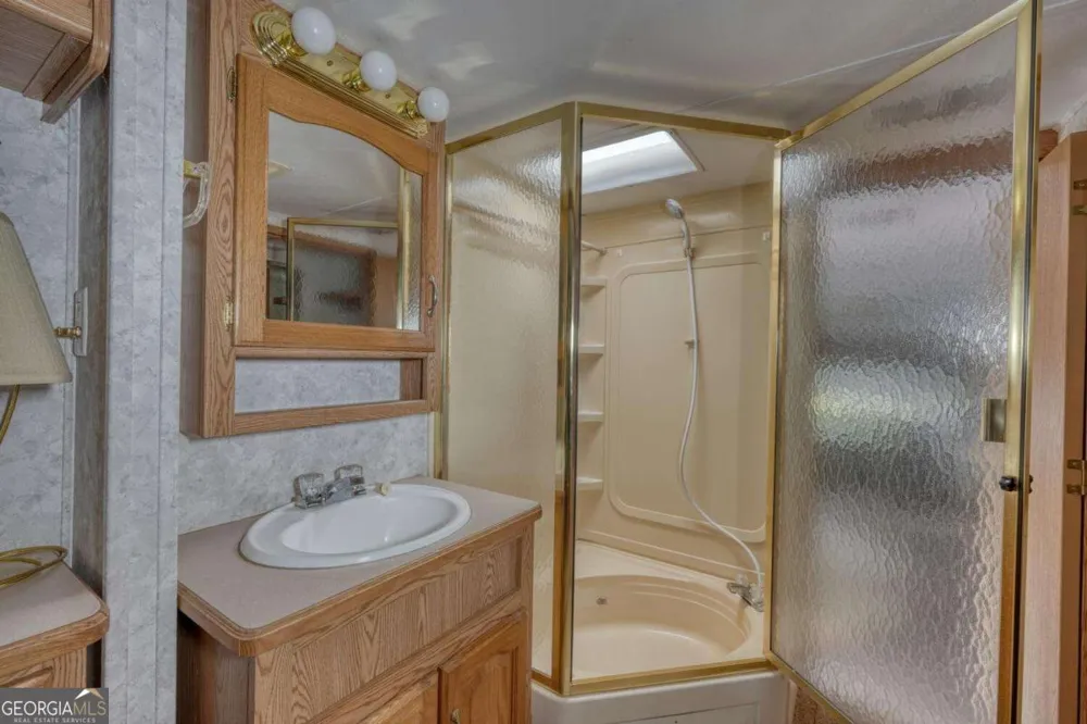 65 Choestoe Valley LN Blairsville, GA 30512