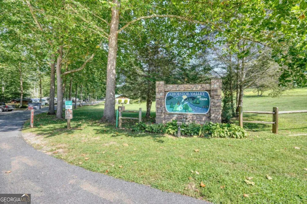 65 Choestoe Valley LN Blairsville, GA 30512