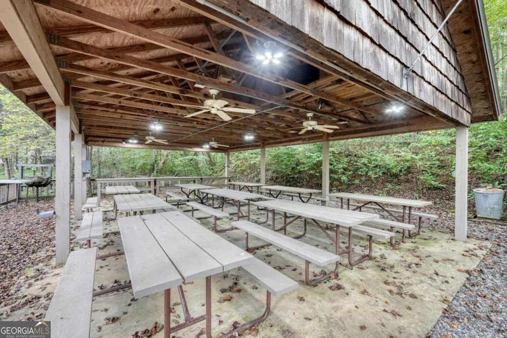 65 Choestoe Valley LN Blairsville, GA 30512
