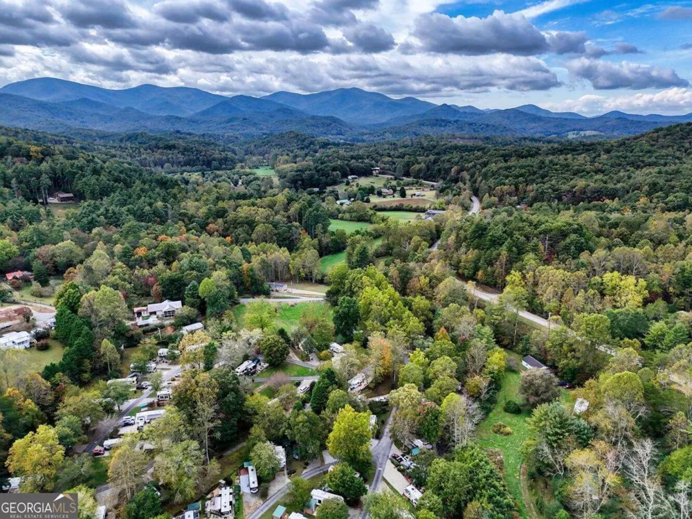 65 Choestoe Valley LN Blairsville, GA 30512