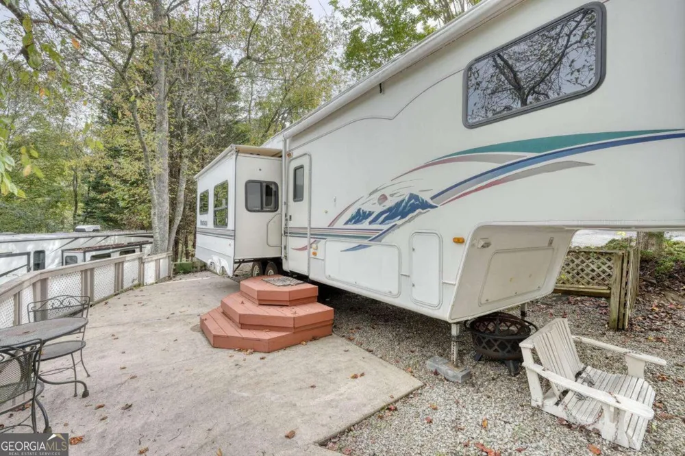 65 Choestoe Valley LN Blairsville, GA 30512