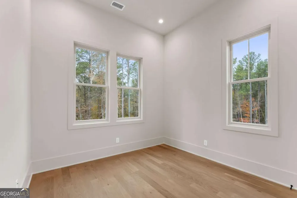 11821 Serenbe LN Chattahoochee Hills, GA 30268