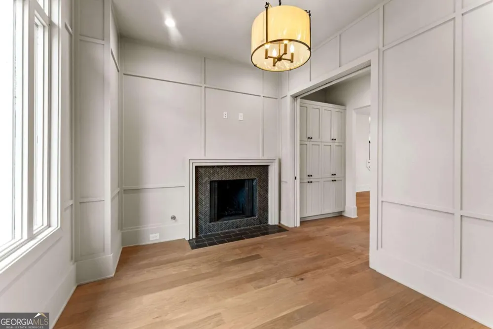 11821 Serenbe LN Chattahoochee Hills, GA 30268