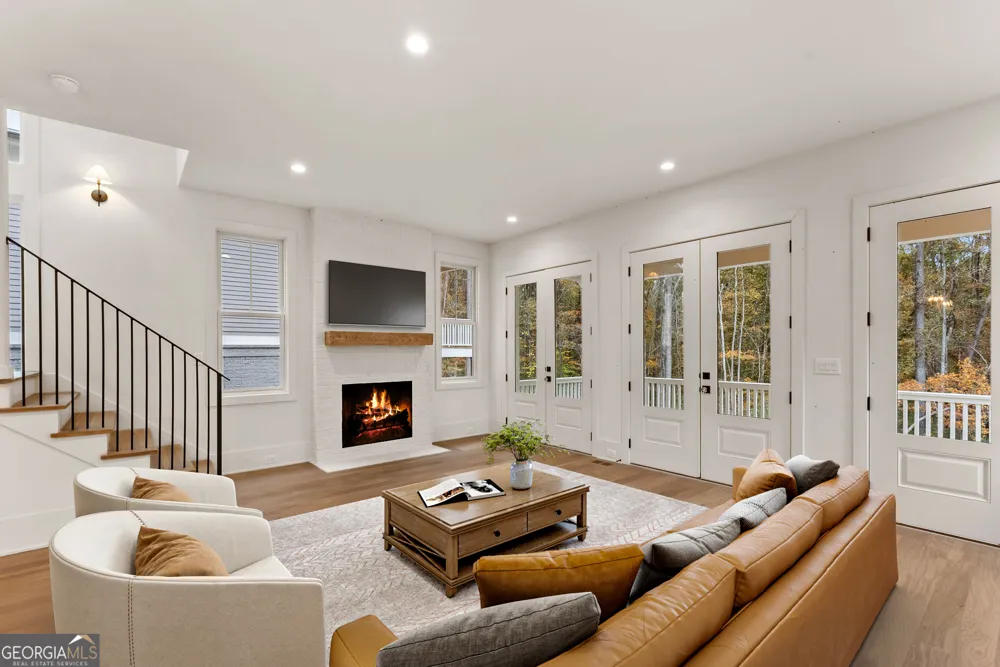 11821 Serenbe LN Chattahoochee Hills, GA 30268