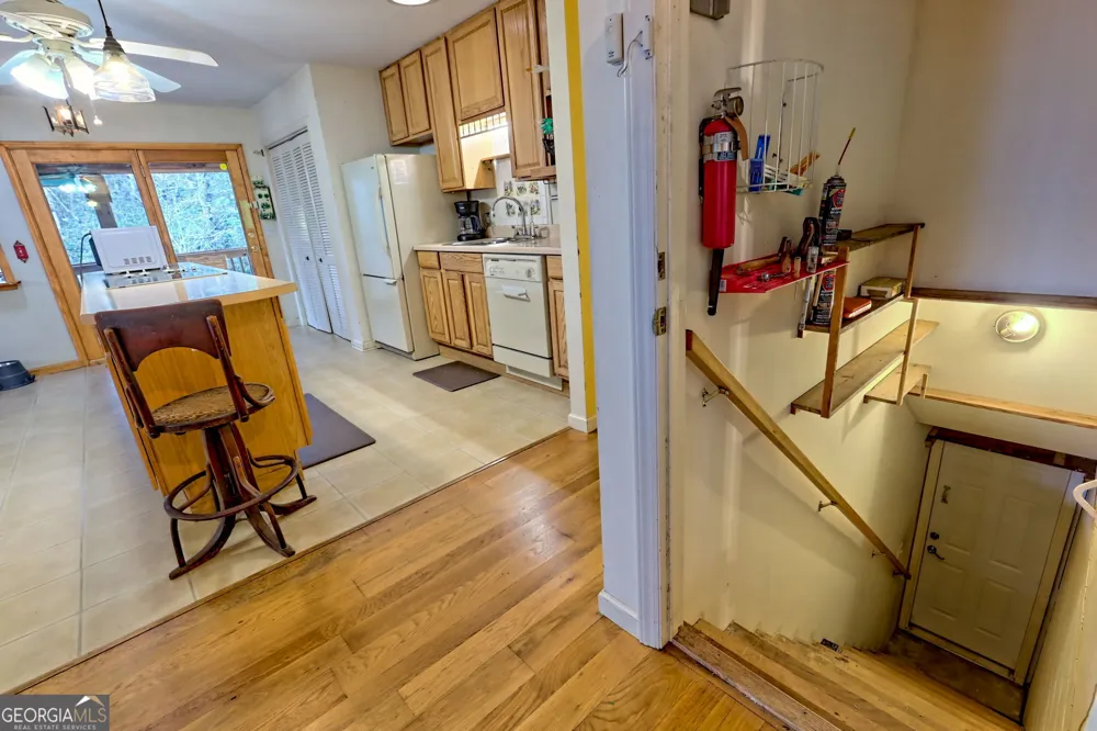 7829 Dillard RD Scaly Mtn, NC 28775
