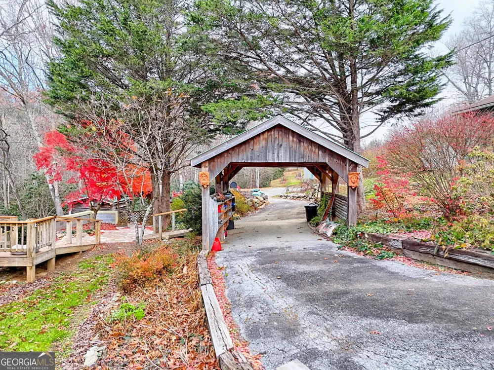 7829 Dillard RD Scaly Mtn, NC 28775