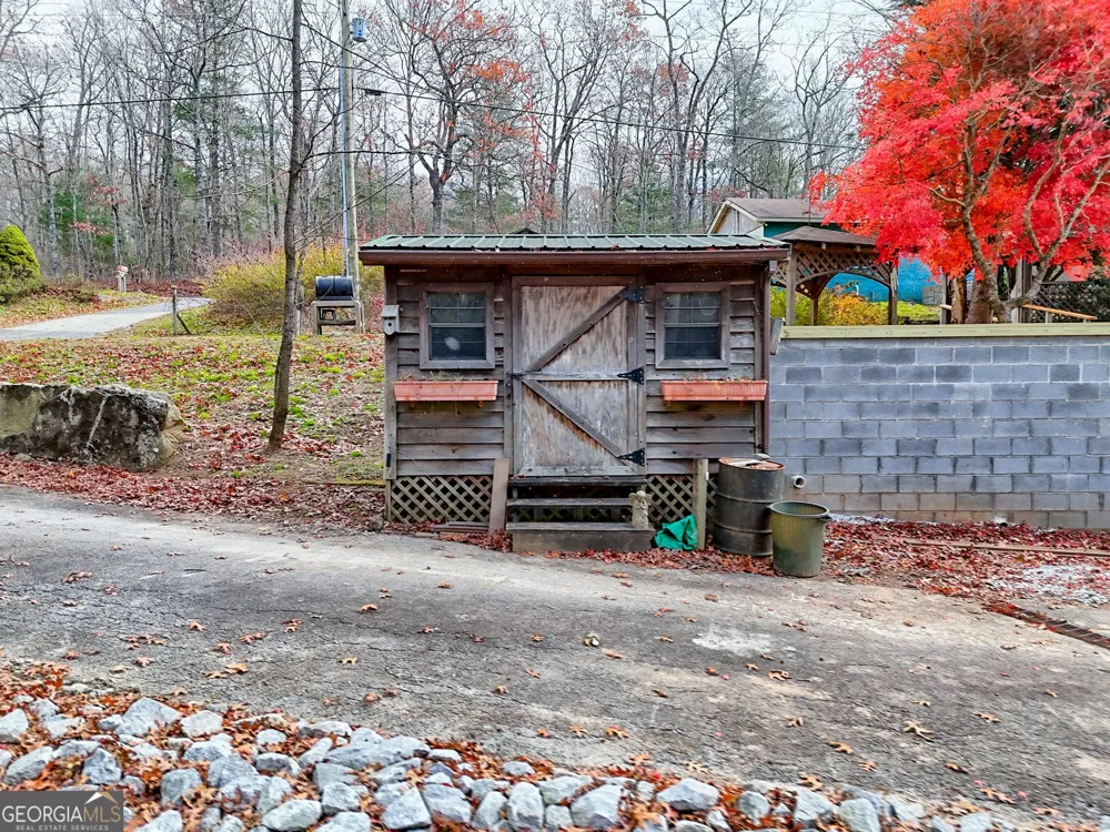 7829 Dillard RD Scaly Mtn, NC 28775