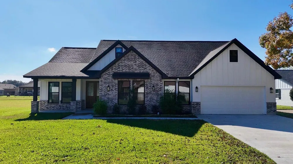 237 Crestview Drive West Columbia, TX 77486