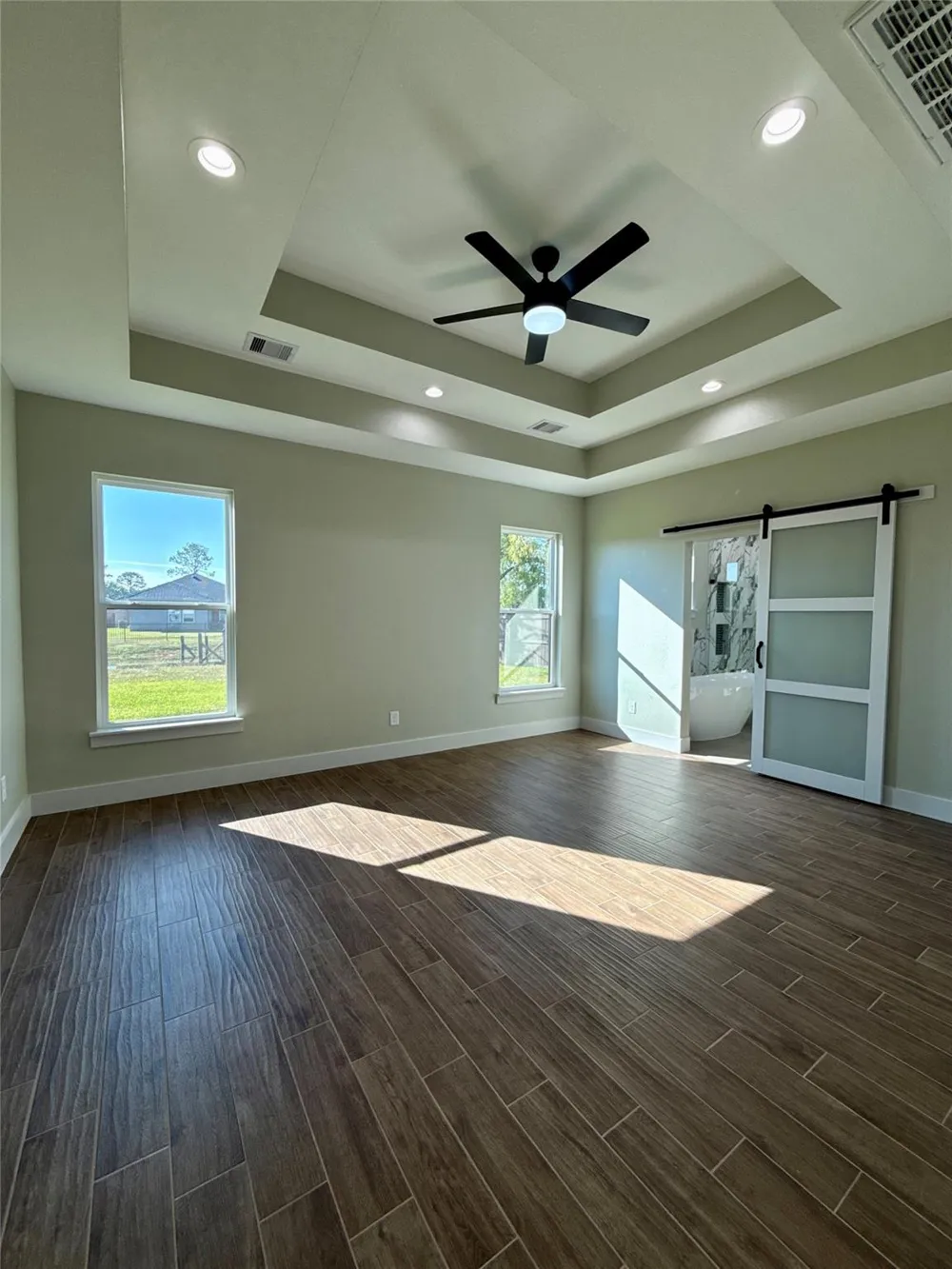 237 Crestview Drive West Columbia, TX 77486