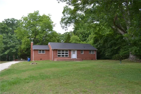 812 Dan Valley Road